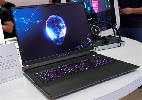 Dell Alienware m18 R2